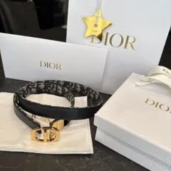 超美品 Dior CDロゴ リバーシブルベルト 80cmのサムネイル