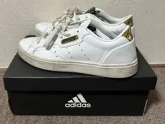 【adidas Sleek】スニーカーのサムネイル