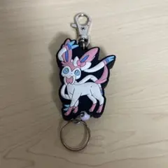 ポケモン　ニンフィア　ラバーキーホルダー
