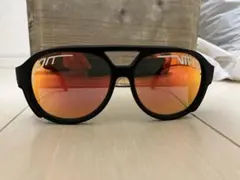 ティアドロップ サングラス