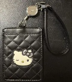 サンリオ　ハローキティ　パスケース　ブラック　しまむら