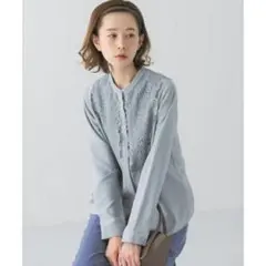 美品★アーバンリサーチロッソ　ウォッシャブルレースブラウスのサムネイル