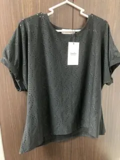 新品　イーザッカ　zootie パンチング　カットソー　白黒　2枚セットのサムネイル