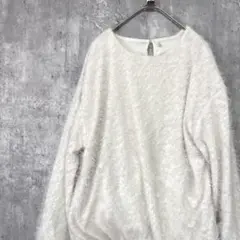 シャギー　ニット　トップス　シンプル　可愛い　ガーリー　綺麗め　上品　カジュアル