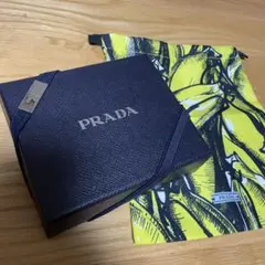 【PRADA】 空き箱 ノベルティー巾着セット