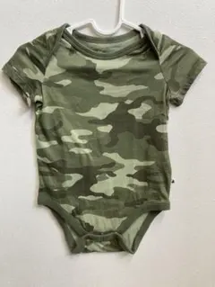babyGAP カモフラージュ柄 ロンパース 6-12ヶ月のサムネイル