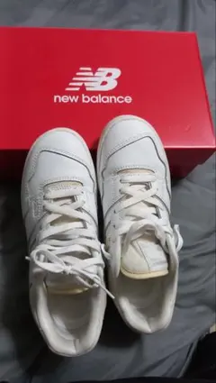 New Balance ホワイト スニーカー