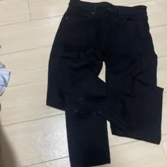 ブラックデニムパンツのサムネイル