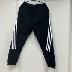 adidas ジョガーパンツ ブラック