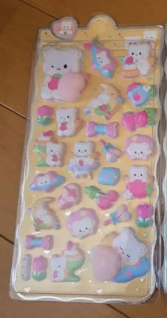 m*s様 新品未開封　くま　おしり　ぷにぷに　シール　スクイーズ