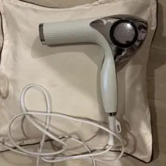 2026年最新】リファ ドライヤー 箱の人気アイテム - メルカリ