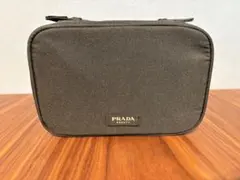 【新品未使用】プラダビューティ ノベルティ バニティポーチ