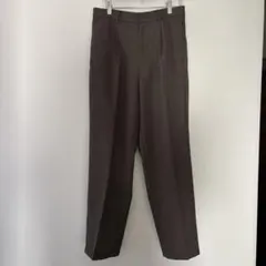 【美品】ユニクロ タックワイドテーパードパンツ（ブラウン•S）【今期モデル】