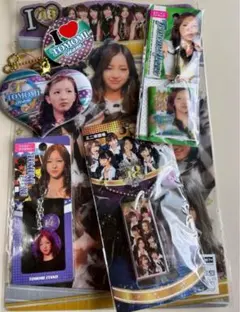 板野友美グッズまとめ売り AKB48 板野友美 グッズまとめ売り - メルカリ