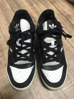 adidas＊フォーラムロースニーカー＊25