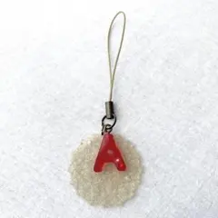 ハンドメイド ストラップ イニシャルキーホルダー A レジン