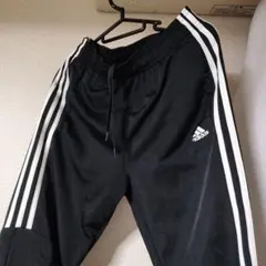 adidas ブラック ジャージ 3本ライン