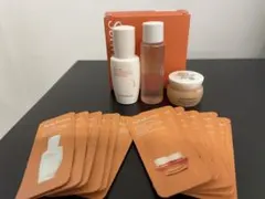 Sulwhasoo 雪花秀 ソルファス トラベルキット　サンプル　15点セットのサムネイル