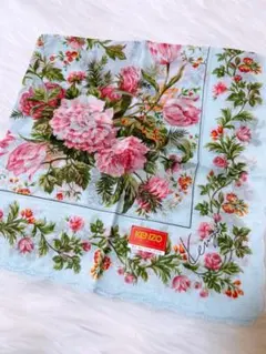 KENZO フラワーハンカチーフ