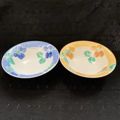 GIVENCHY ジバンシー　花柄のサラダボウル　深皿　色違い　2個セット