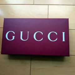 GUCCI 箱と巾着