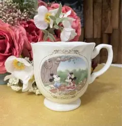 ミッキー・ミニー コレクション マグカップ 4月