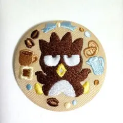 サンリオキャラクターズ 刺繍缶バッジ3 ばつ丸