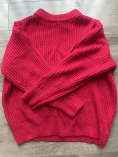 美品　赤いリブ編み長袖セーター