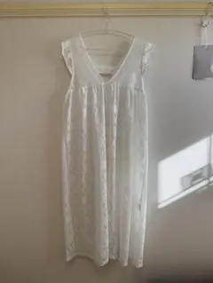 ホワイト Vネック レース　キャミワンピース　最終処分