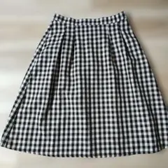 格子柄タックスカート Lサイズ