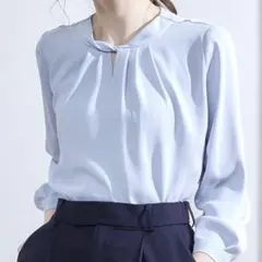 12Twelve Agenda フレンチキスねじりスタンドブラウスのサムネイル