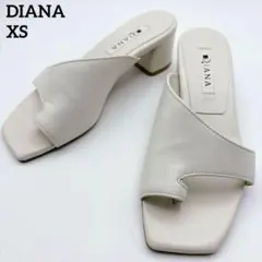 美品✨DIANAダイアナ トングサンダル チャンキーヒール 白系 21.5cmのサムネイル