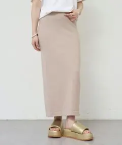 新品 SHENERY ニット タイトスカート 無地 ライトベージュ S