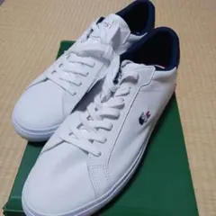 LACOSTE ホワイトレザー スニーカー