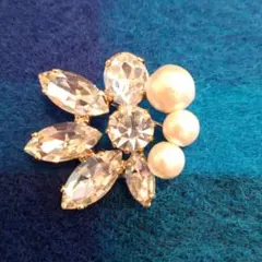 ブローチ コットンパール（入学式/結婚式）NEWYORKER