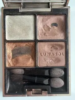 LUNASOL アイシャドウパレット 4色セットのサムネイル