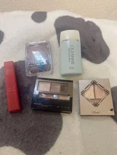 アイシャドウ&リップセット