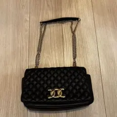 【美品】Ｈ&M/エイチアンドエム　キルティングショルダーバッグ　ブラックのサムネイル