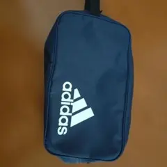 アディダス　シューズケース