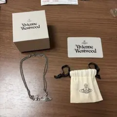 Vivienne Westwood オーブ ネックレスのサムネイル