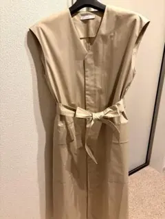 ASTRAT ワンピース　ジレ