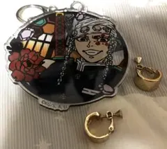 宇髄天元　鬼滅の刃　イヤリング　アクリルキーホルダーセット