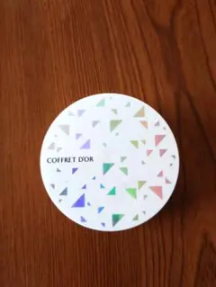 COFFRET D'OR ルーセントフィニッシュパウダー 02ミニサイズのサムネイル
