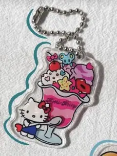 キティ　アクリルキーホルダー