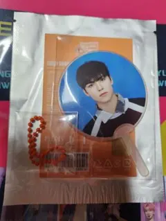 SEVENTEEN caratland バーノン ミニうちわ ピケット