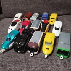 ハッピーセット　プラレール　車両15両　まとめ売り
