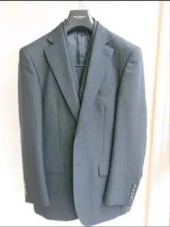 3ピーススーツ