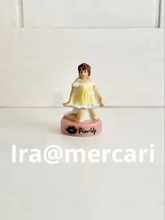フェーブ　ピンナップガール　フェーヴ　陶器フィギュア　フランス製