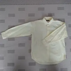 150サイズ 薄い黄色 ボタンダウン長袖シャツ