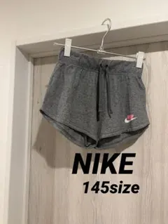 Nike グレー ハーフパンツ